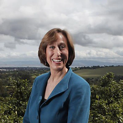 معرفی تینا سیلیگ